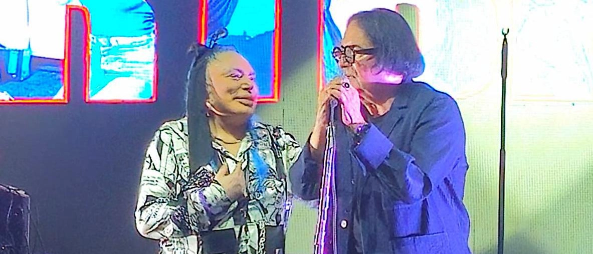 Loredana e Renato di nuovo amici. Clamorosa pace sul palcoscenico per il concertone di piazza Europa