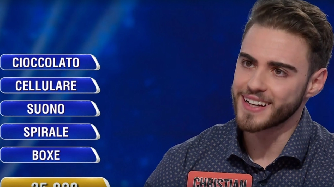 Il fiorentino Christian durante la "ghigliottina"