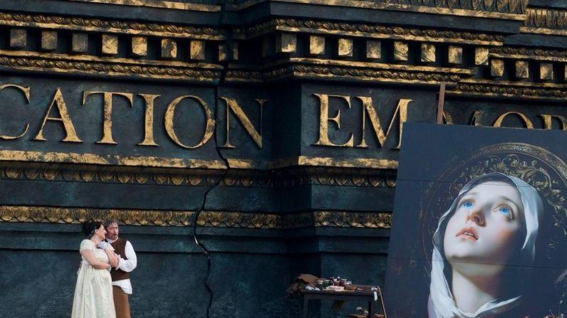 https://www.lanazione.it/image-service/view/acePublic/alias/contentid/YzI1YTBiY2ItNDc3Mi00/0/settantunesimo-festival-puccini-stasera-la-prima-al-gran-teatro-con-la-tosca-firmata-da-signorini.jpeg?f=16:9&w=1200&h=630