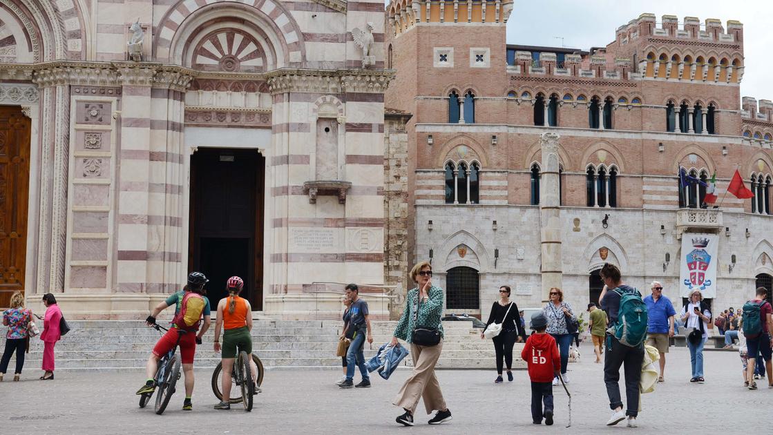 maremma i ponti di pasqua e 25 aprile prove di estate per le aziende turistiche