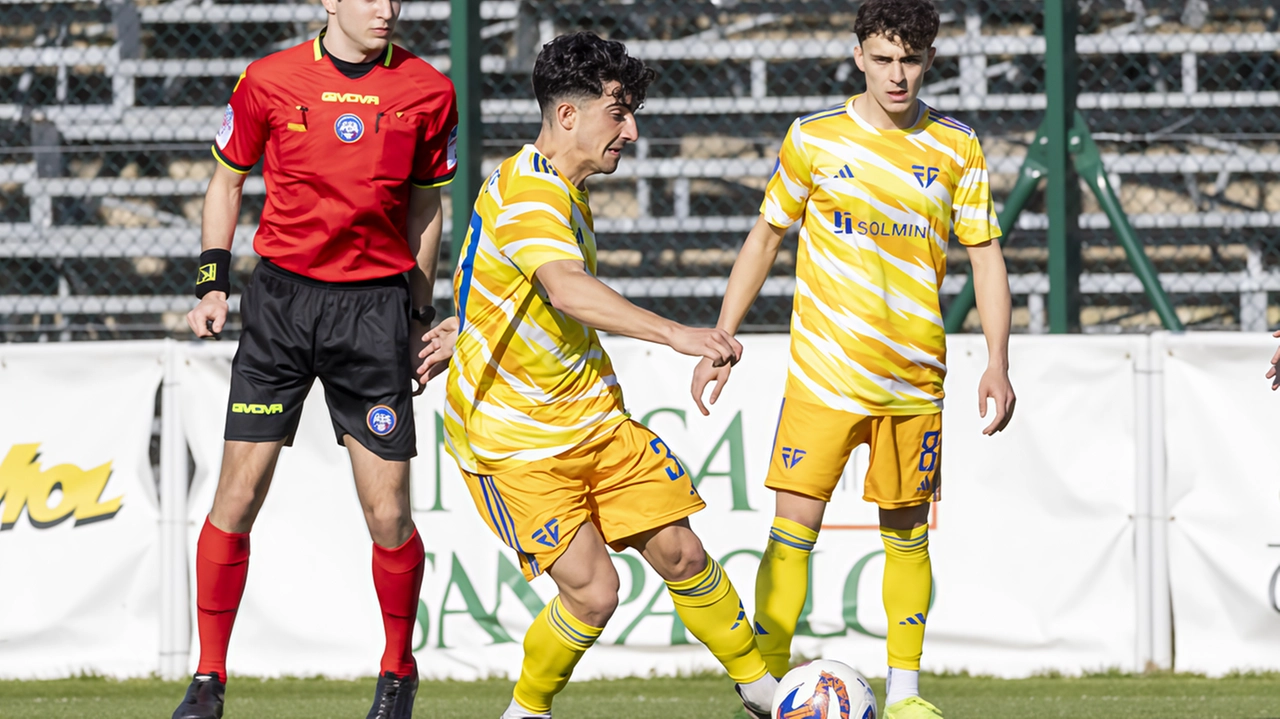 Follonica Gavorrano: sfida decisiva contro Seravezza Pozzi per la salvezza in Serie D