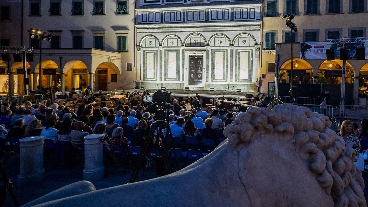 La città si prepara al primo appuntamento dell’estate 2025 della rassegna «Opera in piazza» con musica di grande qualità La città si prepara al primo appuntamento dell’estate 2025 della rassegna «Opera in piazza» con musica di grande qualità