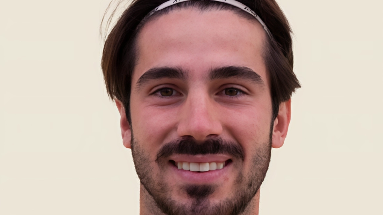 Il 14 giugno prossimo a San Romano ci sarà una giornata in memoria di Mattia Giani, il 26enne calciatore del... Il 14 giugno prossimo a San Romano ci sarà una giornata in memoria di Mattia Giani, il 26enne calciatore del...