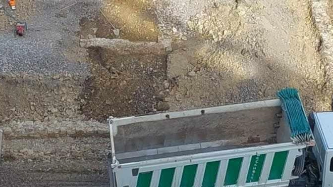 È accaduto nel cantiere allestito in via Sicilia È accaduto nel cantiere allestito in via Sicilia