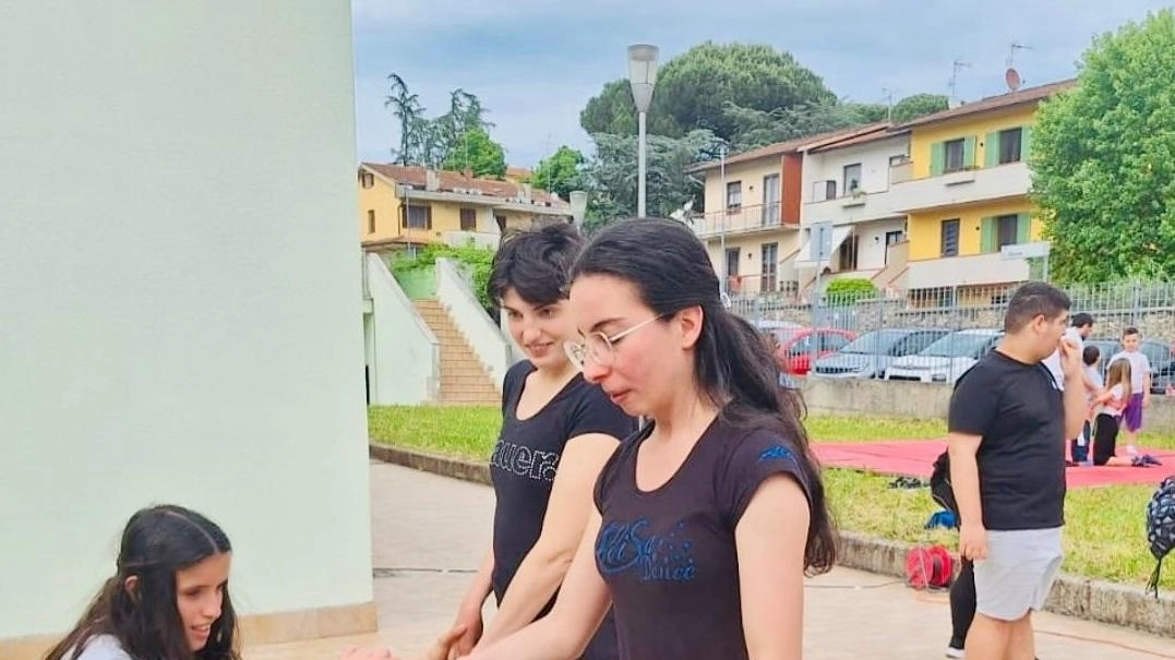 Contributi alle associazioni sportive, in arrivo 3mila euro dal Comune di Carmignano. Questa è una parte dei contributi che il... Contributi alle associazioni sportive, in arrivo 3mila euro dal Comune di Carmignano. Questa è una parte dei contributi che il...
