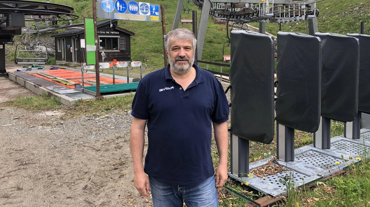 Il presidente di Federfuni, Andrea Formento, ha ringraziato il governatore Eugenio Giani e l’assessore Leonardo Marras Il presidente di Federfuni, Andrea Formento, ha ringraziato il governatore Eugenio Giani e l’assessore Leonardo Marras