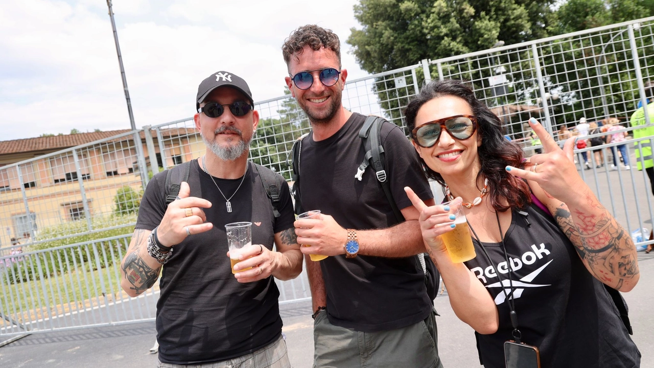 I fan di Vasco da Ascoli (Foto Cabras / NewPressPhoto)