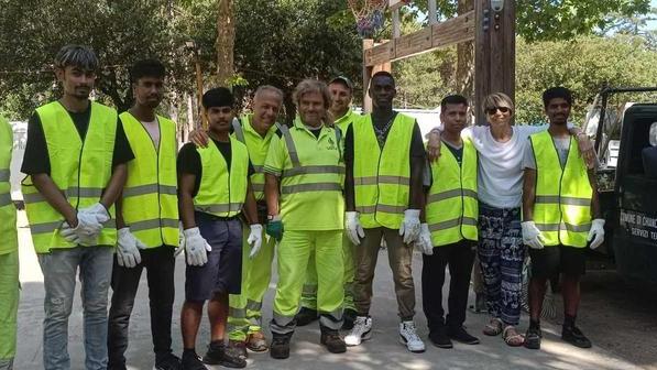 integrazione dei migranti lavori di pubblica utilit224 nei parchi i primi otto volontari