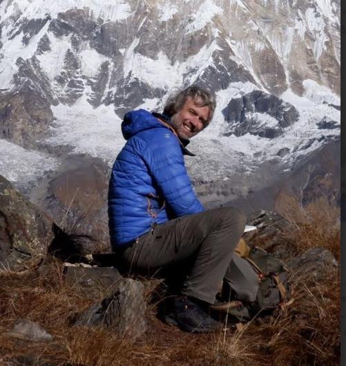 Cai Gli da Lanazione.it cai gli occhi della montagna roberto ghezzi due mesi in annapurna per fotografare i segreti dell himalaya