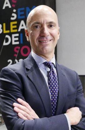 Imprese a due velocità. Tessile, crisi pesante: "Terziario e turismo traino per il territorio" Imprese a due velocità. Tessile, crisi pesante: "Terziario e turismo traino per il territorio"