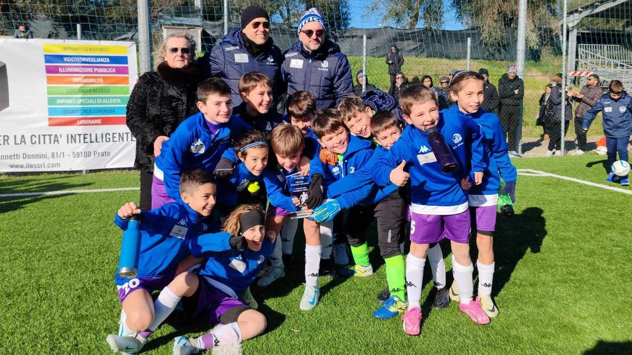 Grande festa al campo sportivo del Coiano Santa Lucia Grande festa al campo sportivo del Coiano Santa Lucia