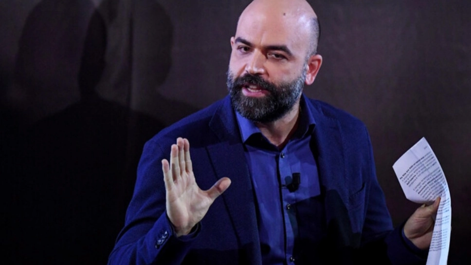 Roberto Saviano (foto Ansa) Roberto Saviano (foto Ansa)