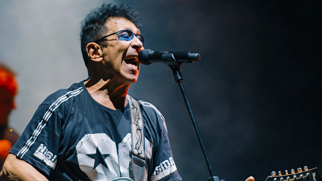 Stasera l’artista napoletano sale sul palco di Sansepolcro con tutti i suoi successi. Domani Max Gazzè Stasera l’artista napoletano sale sul palco di Sansepolcro con tutti i suoi successi. Domani Max Gazzè