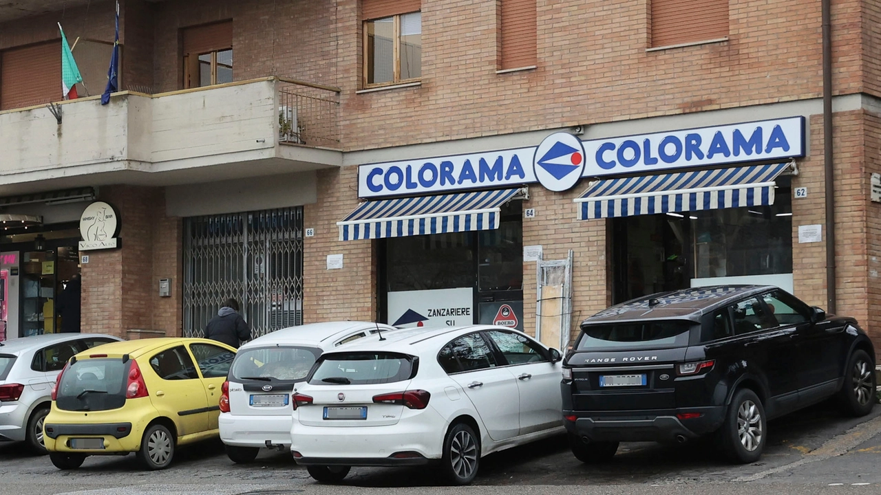 Il negozio Colorama a Vico Alto chiude dopo 47 anni di attività Il negozio Colorama a Vico Alto chiude dopo 47 anni di attività
