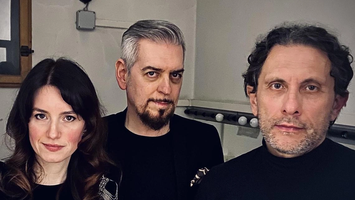 I Cricket’s Lullaby ovvero Giacomo Aloigi, Sara Modesti e Stefano Magnaschi; il gruppo presenta il nuovo disco ’Dissolution’ il 4 aprile a Libraccio