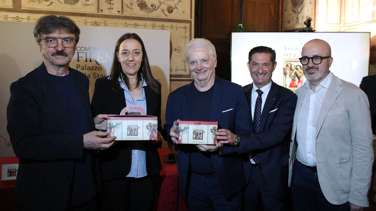 Firenze, la presentazione di "Rinascimento del Gusto" con Franco Marinoni, Sara Funaro, Iginio Massari, Aldo Cursano, e Fausto Morabito (foto Marco Mori/New Press Photo) Firenze, la presentazione di "Rinascimento del Gusto" con Franco Marinoni, Sara Funaro, Iginio Massari, Aldo Cursano, e Fausto Morabito (foto Marco Mori/New Press Photo)