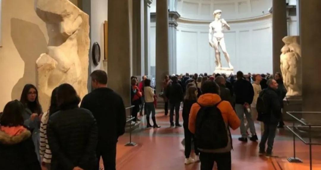 Firenze, tornano le aperture serali alla Galleria dell’Accademia