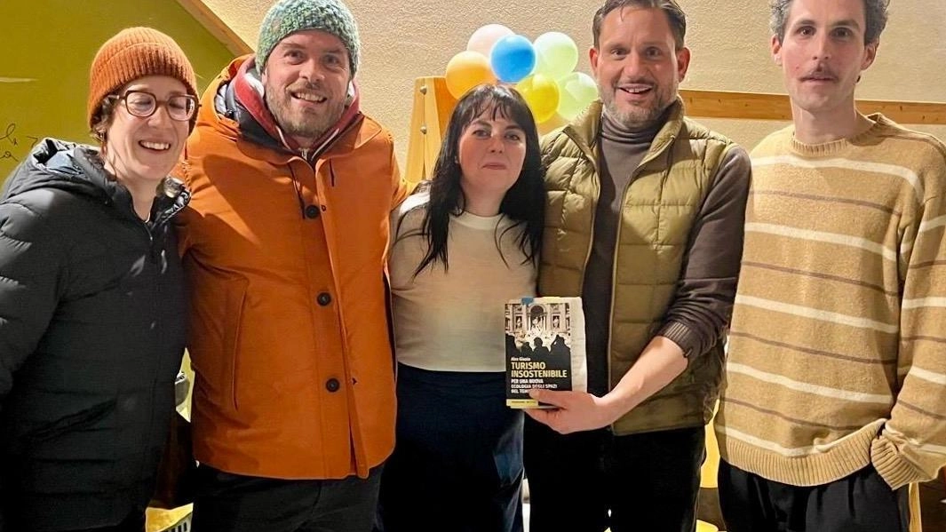 I protagonisti della presentazione del libro alla Pecora Nera
