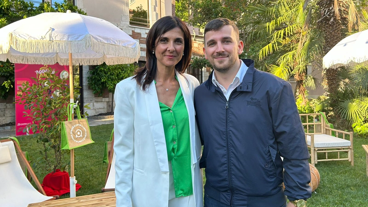 La fondatrice di Mentarossa Martina Pescioli con Luca Pisani La fondatrice di Mentarossa Martina Pescioli con Luca Pisani