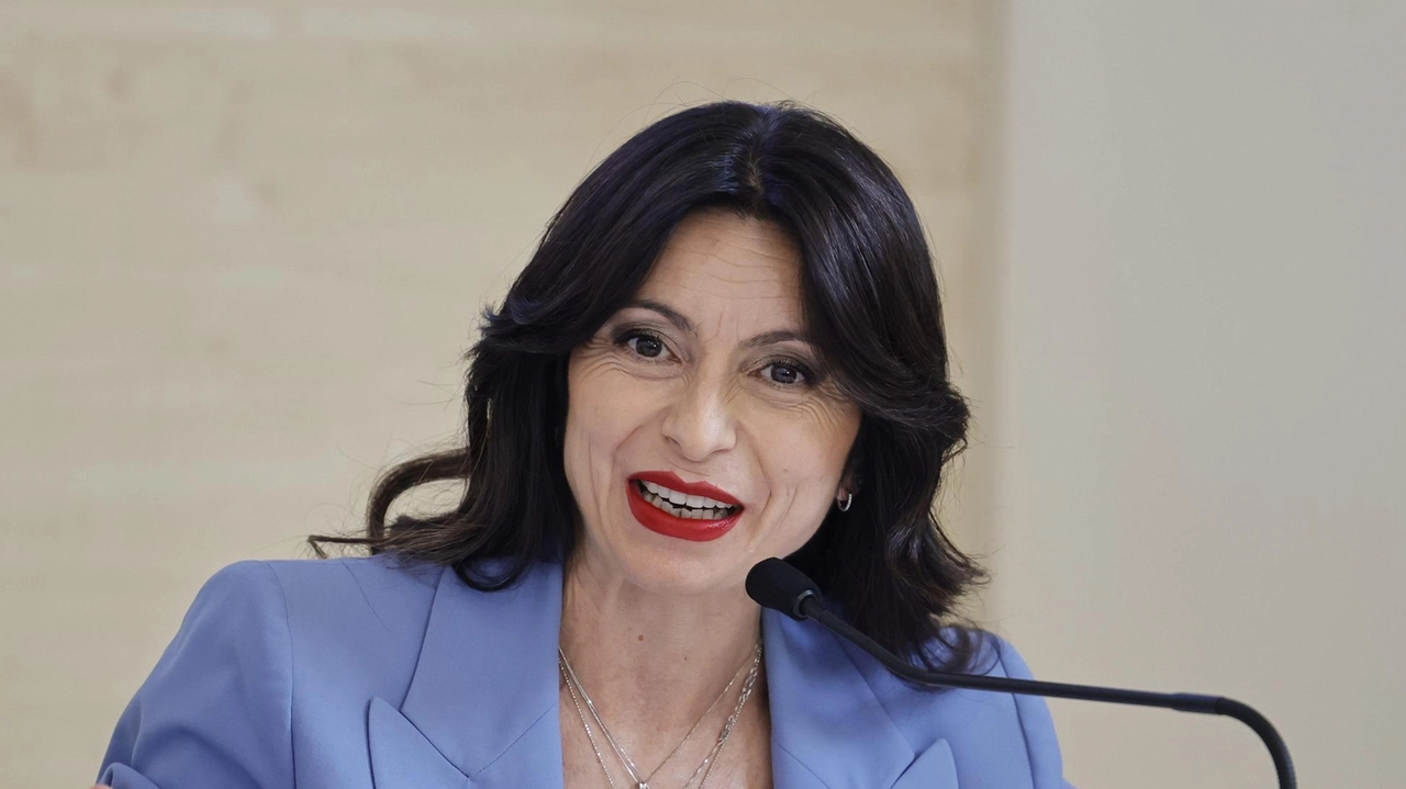 Proietti si candida o no? Chi. è nel. Campo larghissimo che la sostiene mostra ottimismo: tutto fa pensare che il suo sarà un «sì» Proietti si candida o no? Chi. è nel. Campo larghissimo che la sostiene mostra ottimismo: tutto fa pensare che il suo sarà un «sì»