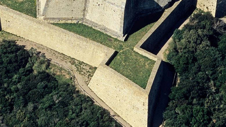 Una veduta dall’alto di Forte Stella al centro di una diatriba per la sua gestione Una veduta dall’alto di Forte Stella al centro di una diatriba per la sua gestione