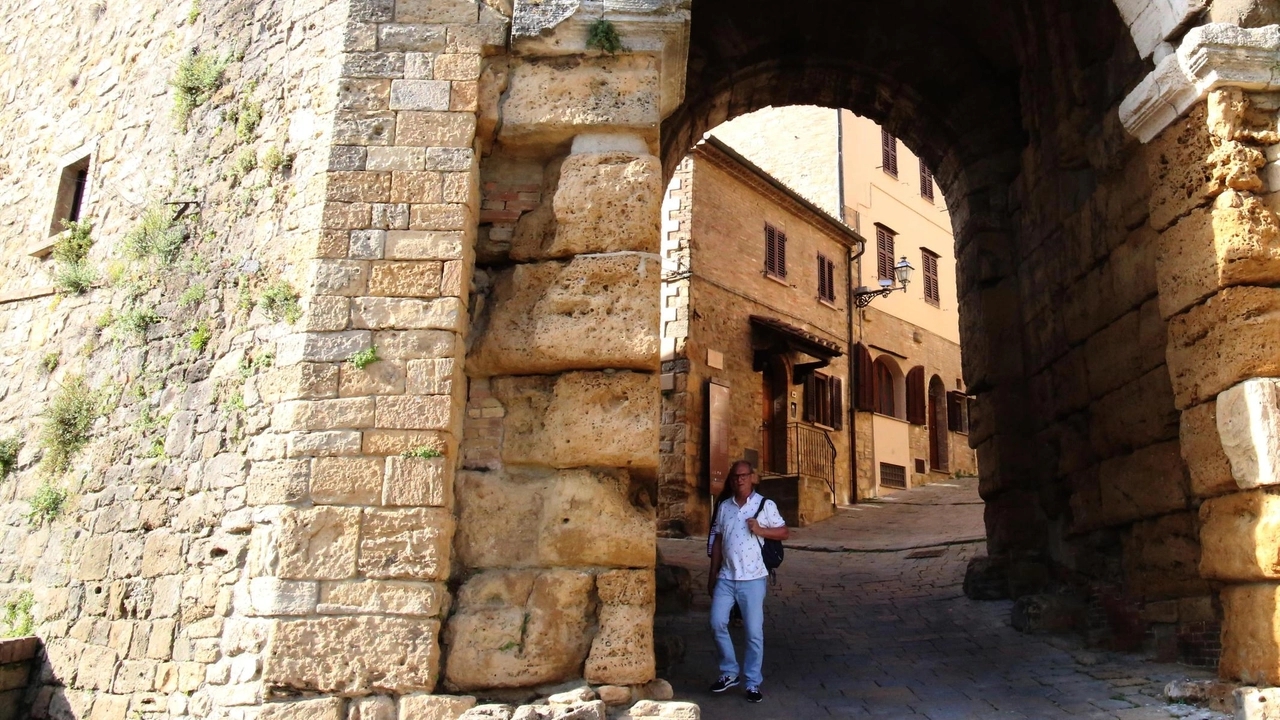 VOLTERRA Lavorare tutti per il medesimo obiettivo, il rilancio di Volterra e della Valdicecina. Tornando a unire le forze per avviare...