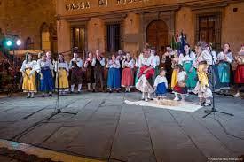 La musica e la danza: un linguaggio universale che unisce i popoli al Festival Europeo di Musica e Danza Popolare La musica e la danza: un linguaggio universale che unisce i popoli al Festival Europeo di Musica e Danza Popolare