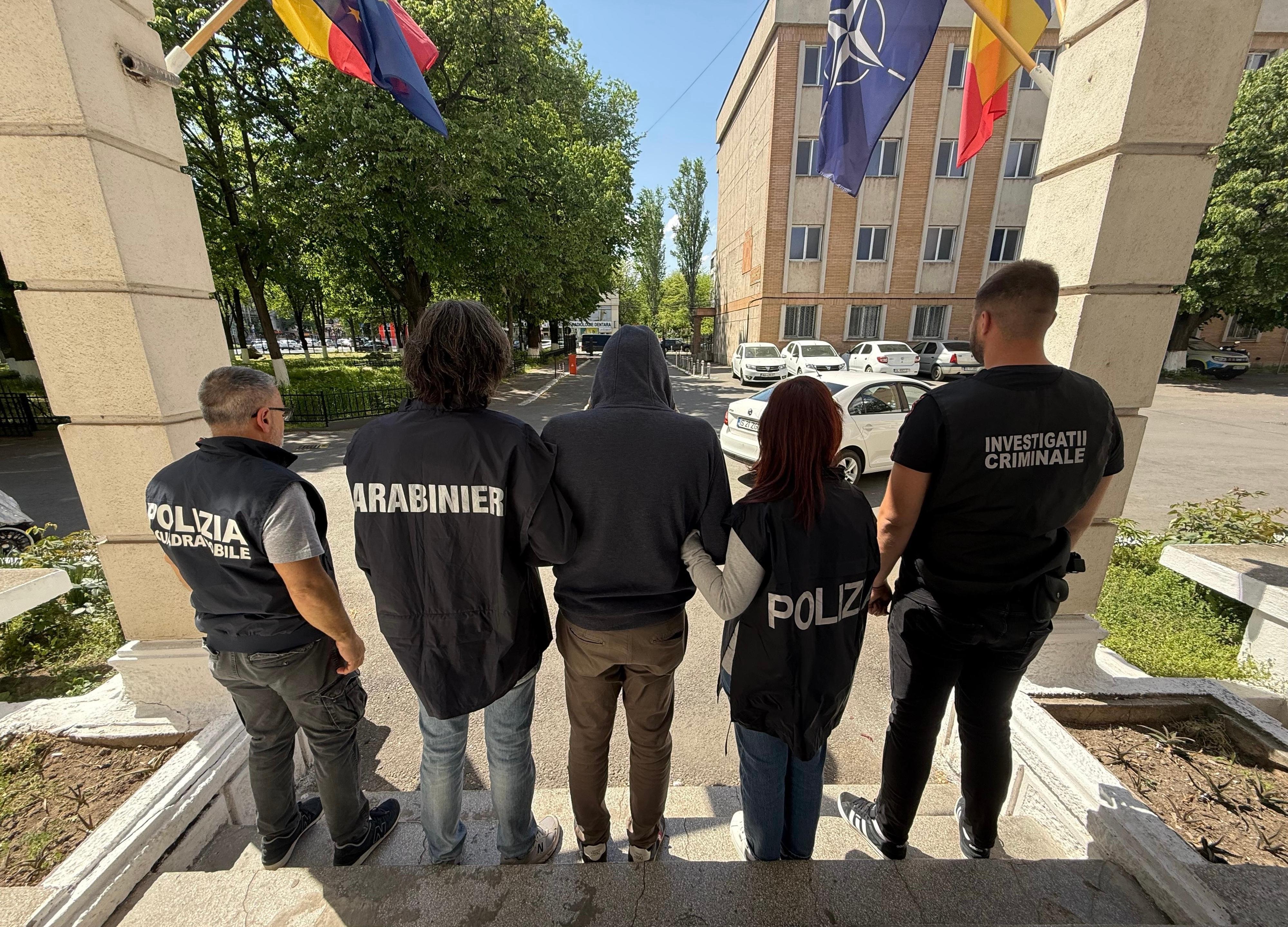 Operazione “Lancia D’argento”: smantellata dalla Polizia di Stato e dai Carabinieri una banda criminale dedita ai furti nel settore orafo