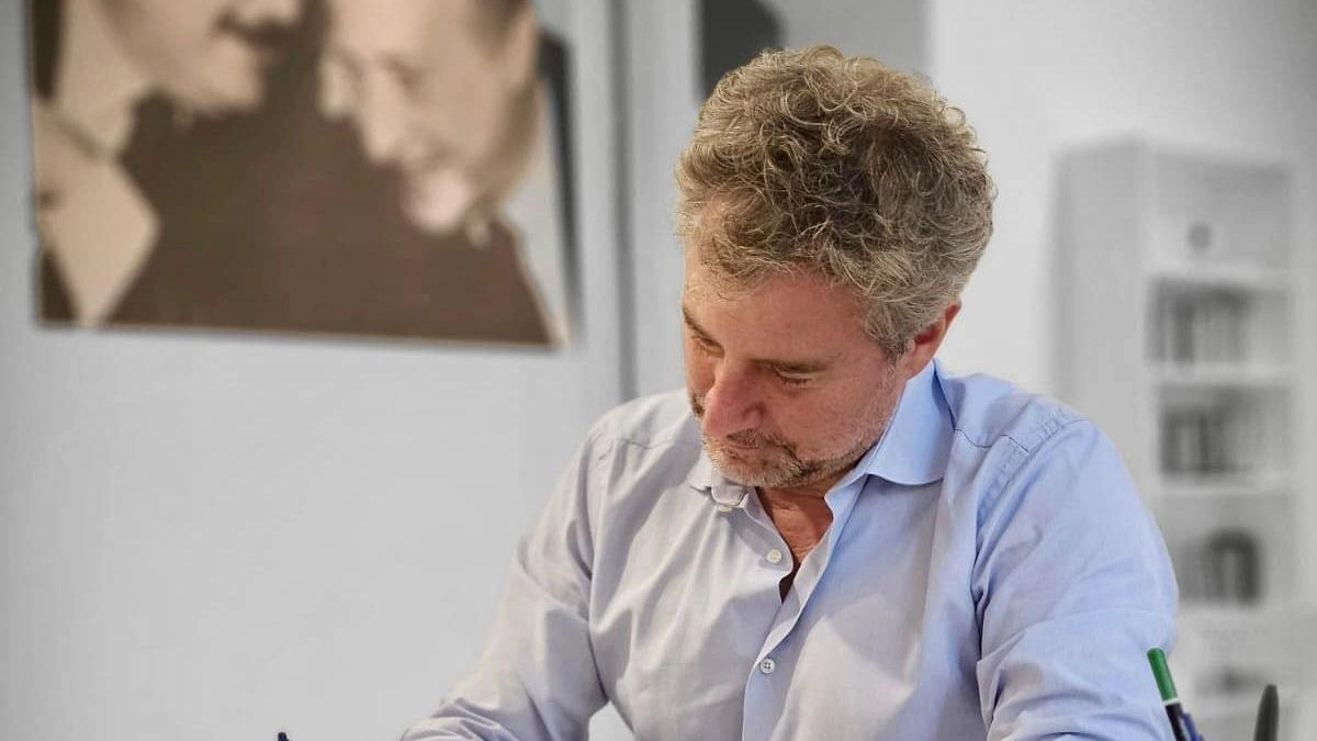 Il sindaco di Lucca Mario Pardini Il sindaco di Lucca Mario Pardini