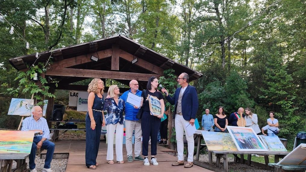 Premio speciale. Marcello Scuffi a Giada Marchillo per «L’arte come cura» Premio speciale. Marcello Scuffi a Giada Marchillo per «L’arte come cura»