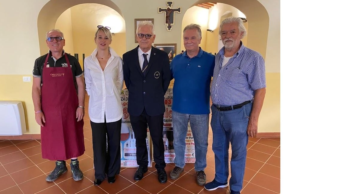 Torna "Calici DiVini". Sabato e domenica, a partire dalle 19.30, la piazza della Badia di Vaiano ospita la manifestazione dedicata... Torna "Calici DiVini". Sabato e domenica, a partire dalle 19.30, la piazza della Badia di Vaiano ospita la manifestazione dedicata...