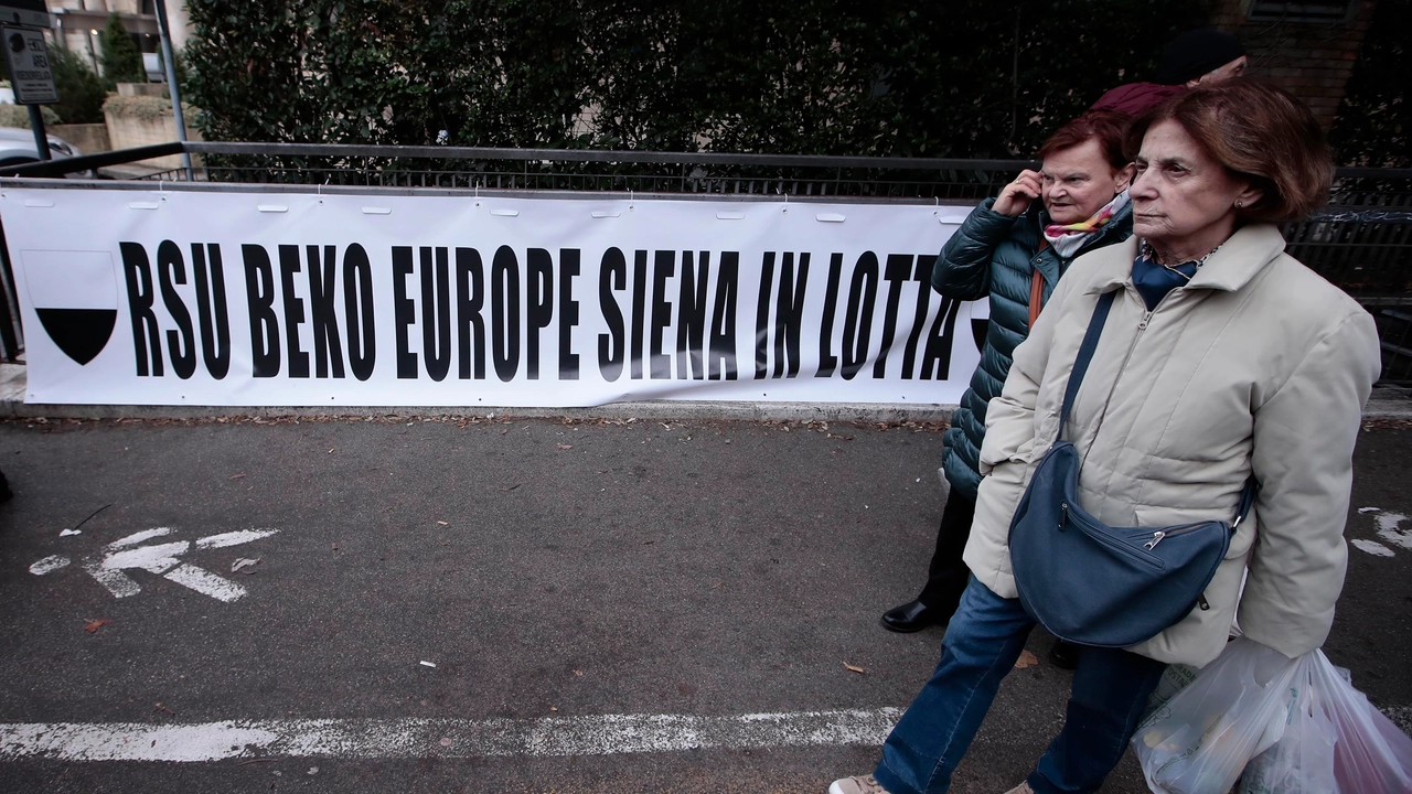 Beko, spiragli di luce: “Il Golden Power evita i licenziamenti”