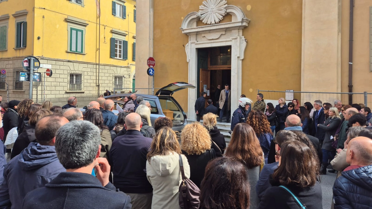 L'ultimo saluto a Francesco Ceccarelli a Pisa