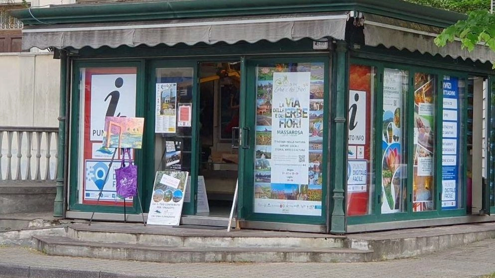 Nuovo slancio alla promozione turistica con una serie di iniziative e progettualità coordinate dall’amministrazione comunale con le realtà associative che gestiscono i punti info turistici Nuovo slancio alla promozione turistica con una serie di iniziative e progettualità coordinate dall’amministrazione comunale con le realtà associative che gestiscono i punti info turistici