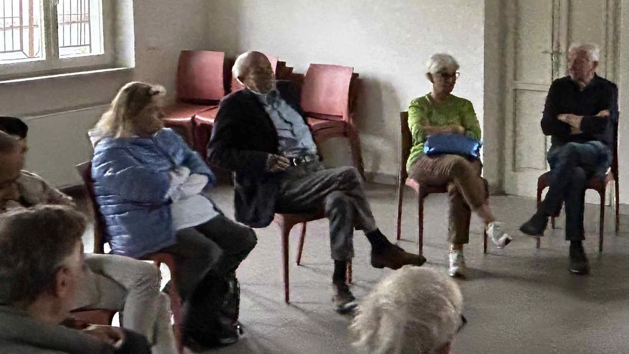 Il primo incontro di ’Caffè Alzheimer’ in Lunigiana organizzato dalla Società della Salute a Terrarossa Il primo incontro di ’Caffè Alzheimer’ in Lunigiana organizzato dalla Società della Salute a Terrarossa