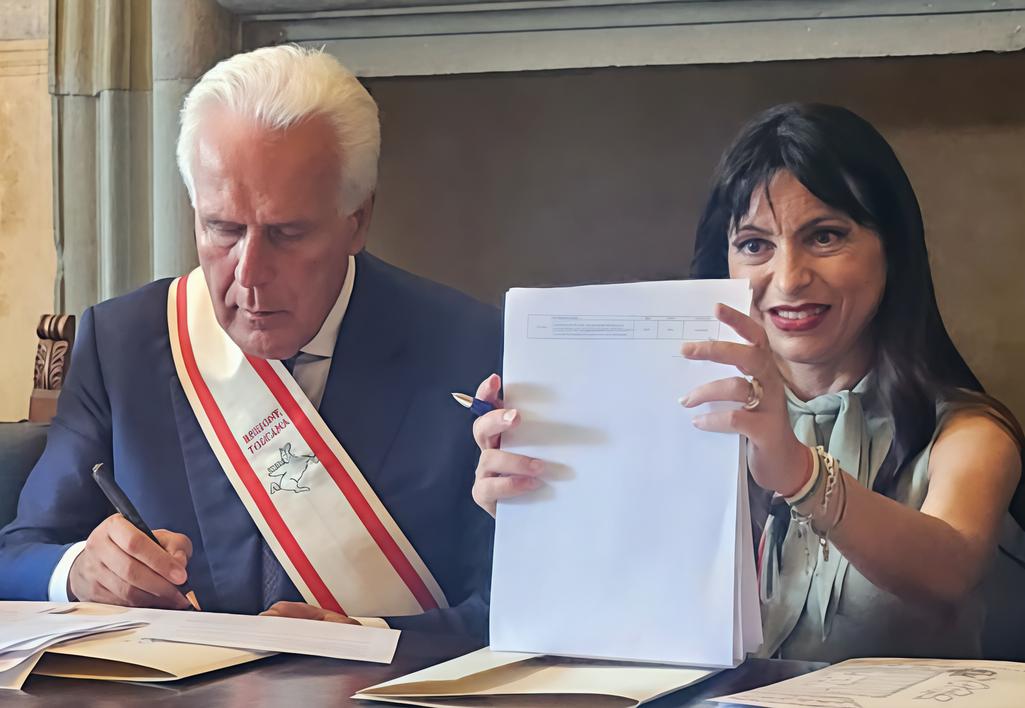 Patto verso Medioetruria. Umbria e Toscana vicine. Dopo l’acqua ecco i treni Patto verso Medioetruria. Umbria e Toscana vicine. Dopo l’acqua ecco i treni