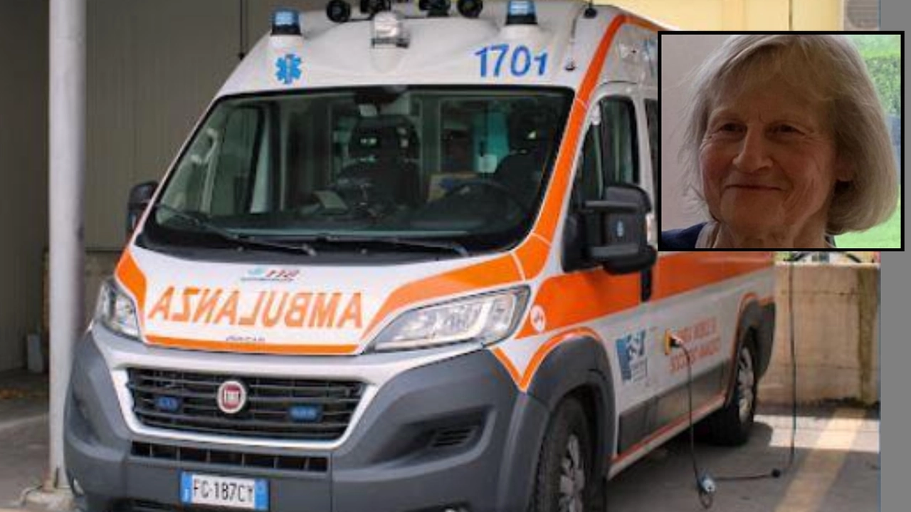 Un'ambulanza in una foto di repertorio. Nel riquadro Fiorenza Selmi Un'ambulanza in una foto di repertorio. Nel riquadro Fiorenza Selmi