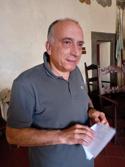 https://www.lanazione.it/image-service/view/acePublic/alias/contentid/YzViNzMxYTctNTdlNC00/0/roberto-fambrini.jpeg