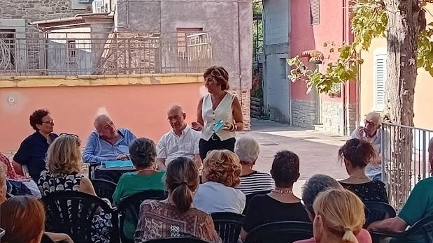 A Vaiano, si chiude oggi la rassegna "Il Paesaggio raccontato" con una serata dedicata alla vita contadina a Sofignano. L’ultimo... A Vaiano, si chiude oggi la rassegna "Il Paesaggio raccontato" con una serata dedicata alla vita contadina a Sofignano. L’ultimo...