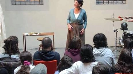 Due eventi dedicati all'archeologia in Versilia coinvolgono i più piccoli: "Mary cacciatrice di fossili" a Camaiore e "Archeovisioni" a Pietrasanta, nel contesto del festival "I Musei del Sorriso". Due eventi dedicati all'archeologia in Versilia coinvolgono i più piccoli: "Mary cacciatrice di fossili" a Camaiore e "Archeovisioni" a Pietrasanta, nel contesto del festival "I Musei del Sorriso".