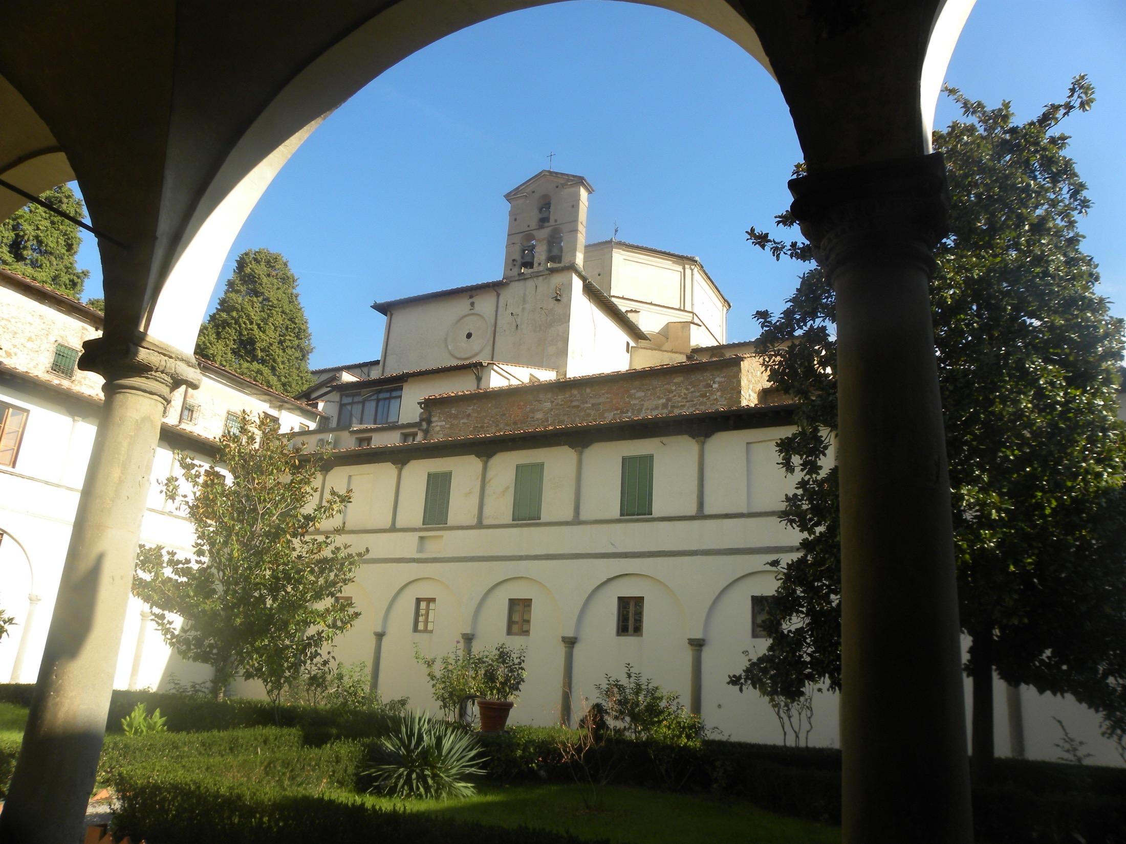 https://www.lanazione.it/image-service/view/acePublic/alias/contentid/YzY0NmE2OTctY2NjMC00/0/l-albergo-popolare.jpeg
