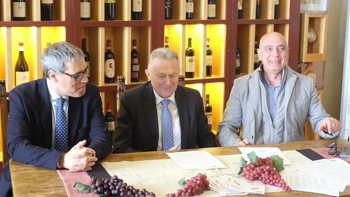 a vinitaly per dimenticare nella morsa fatale dei dazi aziende in corsa all8217expo le bottiglie ferme in porto