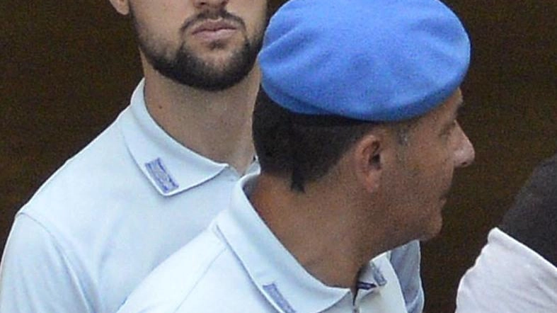 Il segretario generale Uilpa Ivan Bindo critica l'amministrazione penitenziaria per l'assenza di interventi dopo i recenti suicidi nella casa circondariale di Prato, chiedendo maggiore attenzione alla salute mentale dei detenuti e del personale. Appello al governatore Giani per migliorare la situazione. Il segretario generale Uilpa Ivan Bindo critica l'amministrazione penitenziaria per l'assenza di interventi dopo i recenti suicidi nella casa circondariale di Prato, chiedendo maggiore attenzione alla salute mentale dei detenuti e del personale. Appello al governatore Giani per migliorare la situazione.