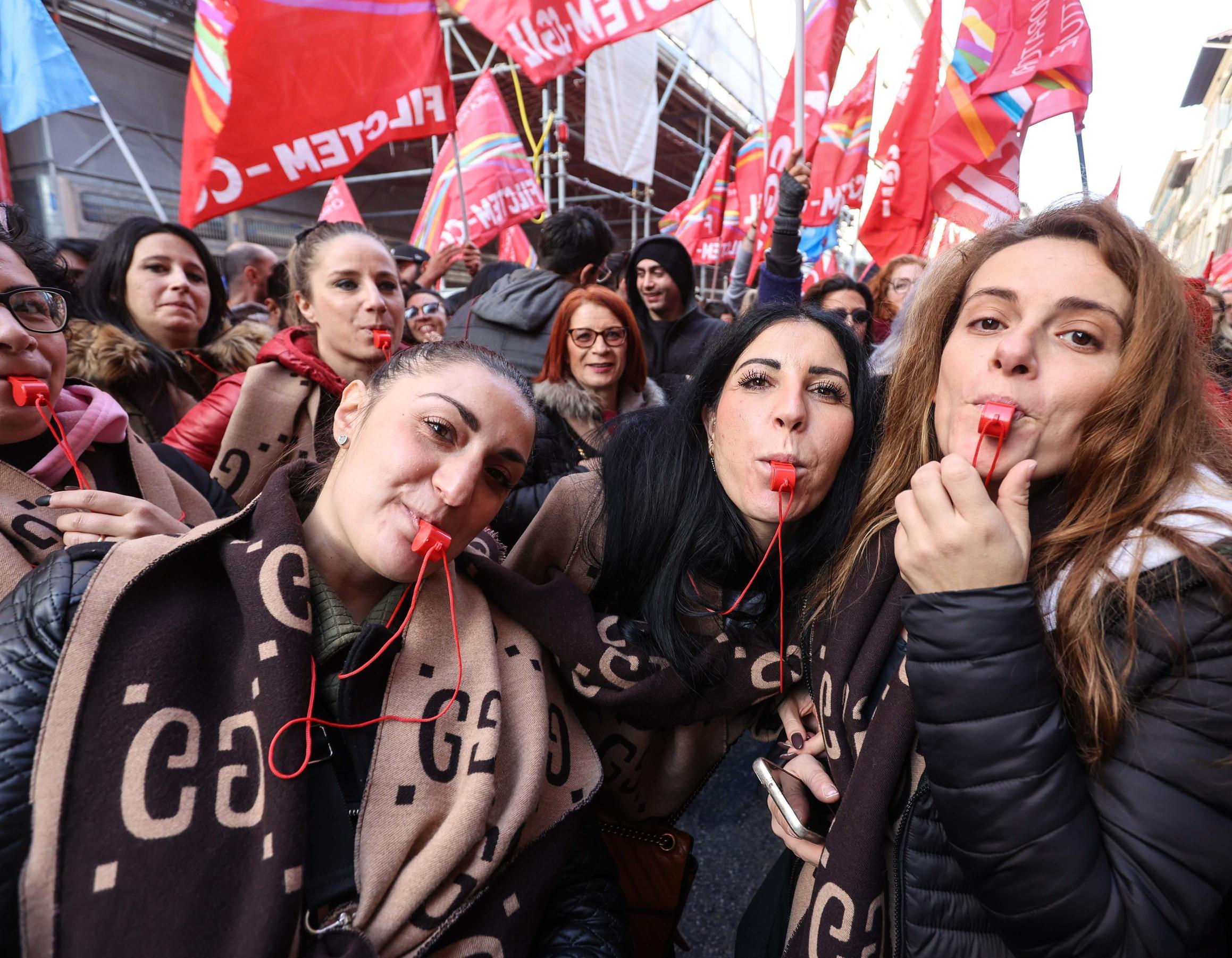 L’anno rovente delle vertenze. Macigno su moda e industria: "La nostra storia perde pezzi"
