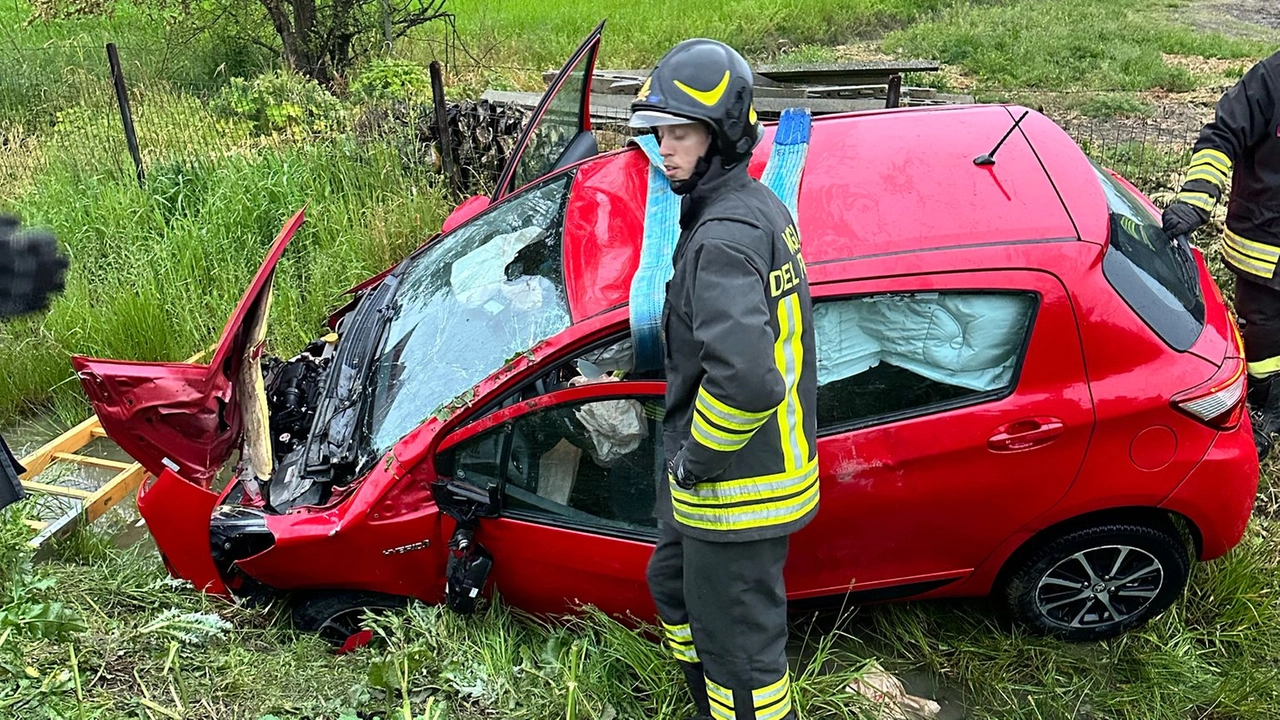 La macchina con cui si è conclusa la folle fuga dell'omicida