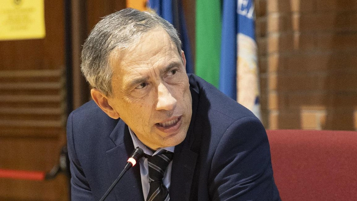 Anastasi: "Episodi frequenti, l’ultimo riconducibile al gruppo Storm 1830". Ieri un disservizio ha tenuto in scacco un paio d’ore studenti e docenti. . Anastasi: "Episodi frequenti, l’ultimo riconducibile al gruppo Storm 1830". Ieri un disservizio ha tenuto in scacco un paio d’ore studenti e docenti. .