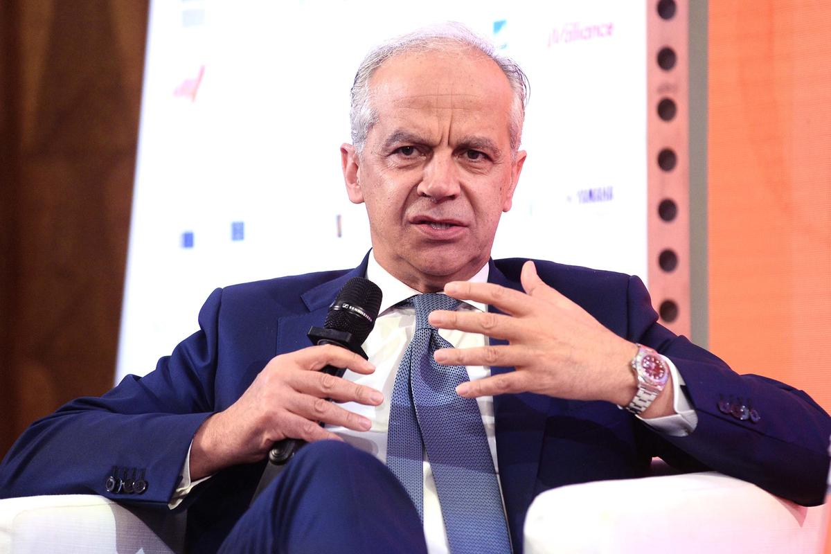 Sicurezza a Prato, Ferragosto di fuoco. Le dieci domande al ministro Piantedosi Sicurezza a Prato, Ferragosto di fuoco. Le dieci domande al ministro Piantedosi