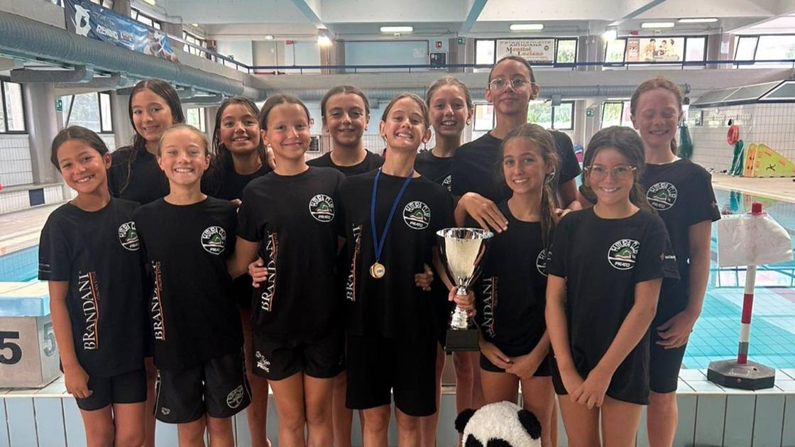 Nuoto sincronizzato, la Futura vince il campionato regionale Nuoto sincronizzato, la Futura vince il campionato regionale
