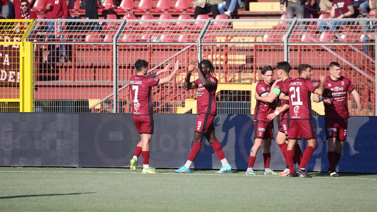 Il Pontedera si prepara alla nuova stagione (foto Bongianni/Germogli)