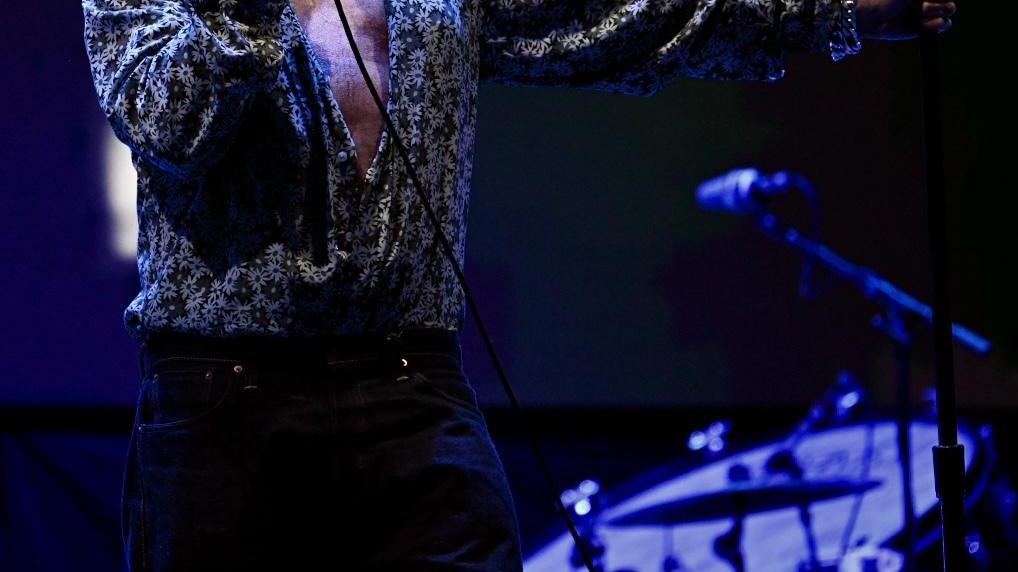 Morrissey, voce e carisma. Settemila in delirio per l’artista Morrissey, voce e carisma. Settemila in delirio per l’artista